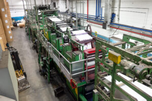CDC, WHO say safe to read newspapers